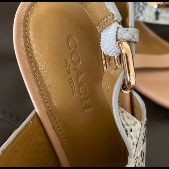Authentic Coach Heels - Picture 6 of 6